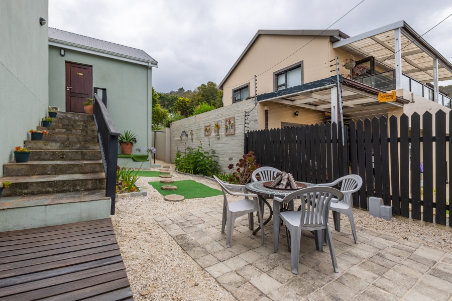 3 Bedroom Property for Sale in Knysna Central Western Cape